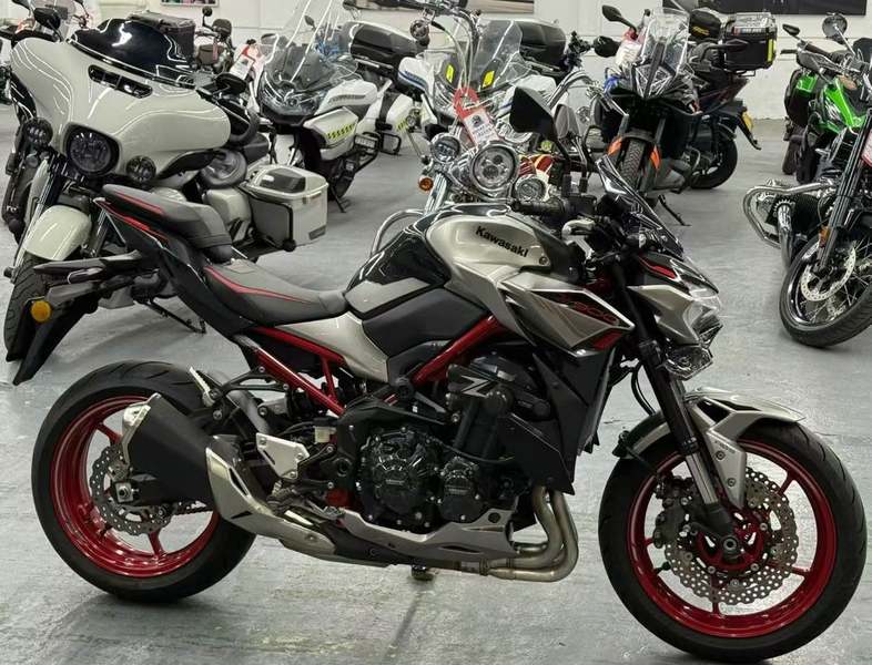 二手川崎Z900