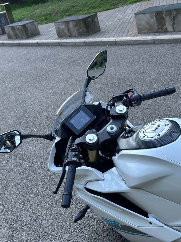 二手春风250SR