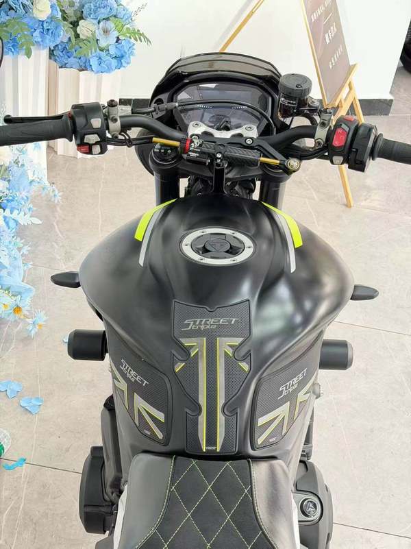 二手凯旋Street Triple 765