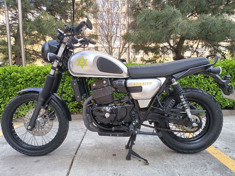 二手QJMOTOR逸250