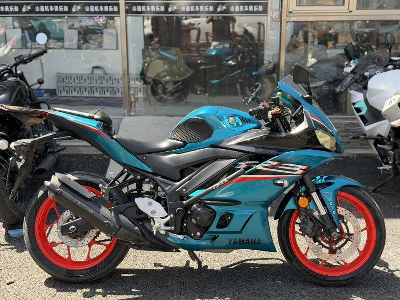 二手雅马哈YZF-R3