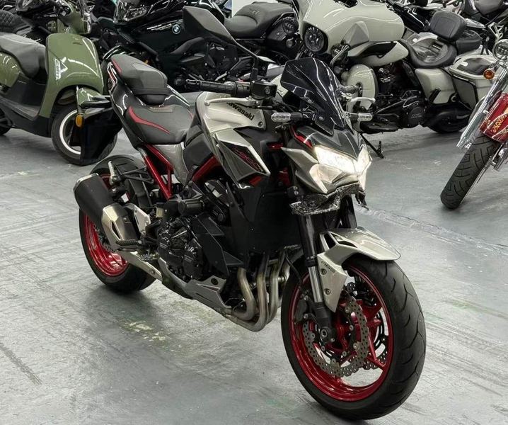 二手川崎Z900