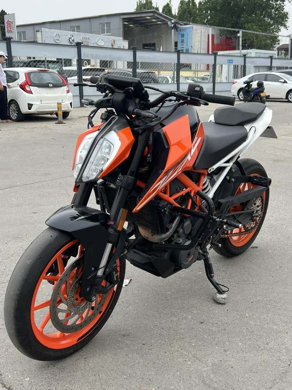 二手KTMR2R390 Duke