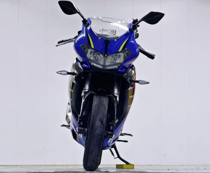 二手贝纳利龙卷风 Tornado 302R