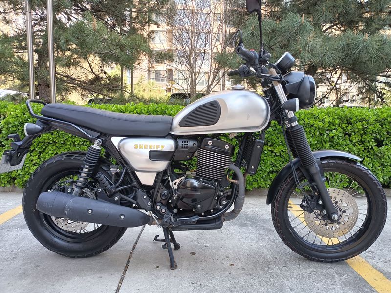 二手QJMOTOR逸250