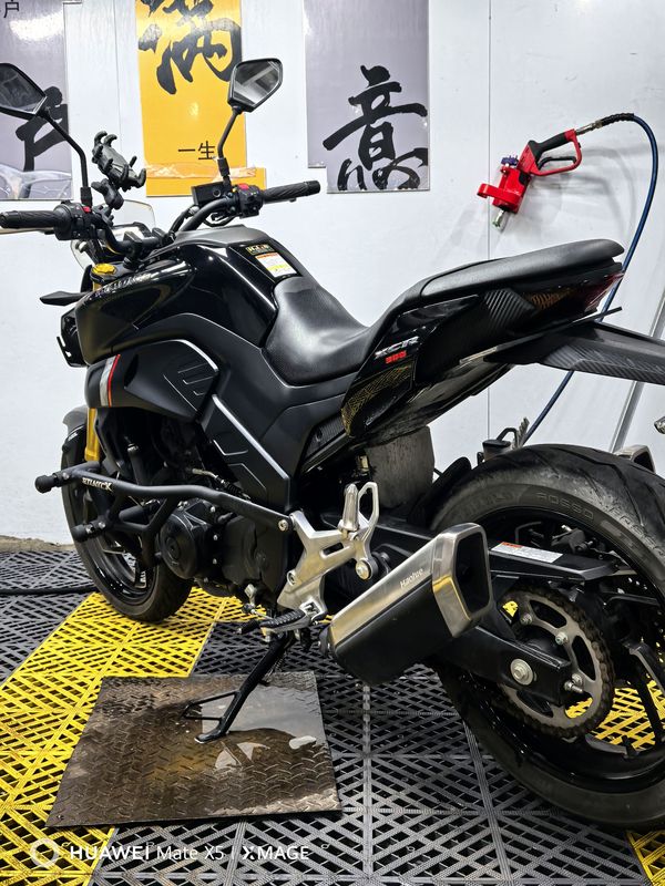 二手豪爵XCR300