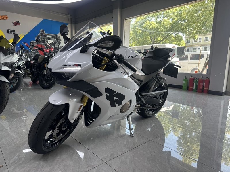二手张雪机车500RR