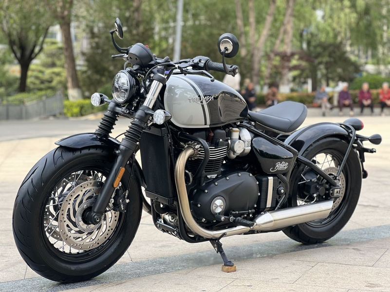二手凯旋Bonneville Bobber
