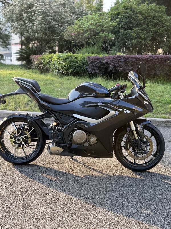 二手QJMOTOR赛250