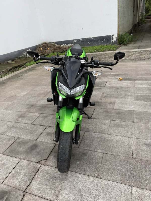 二手川崎Z400
