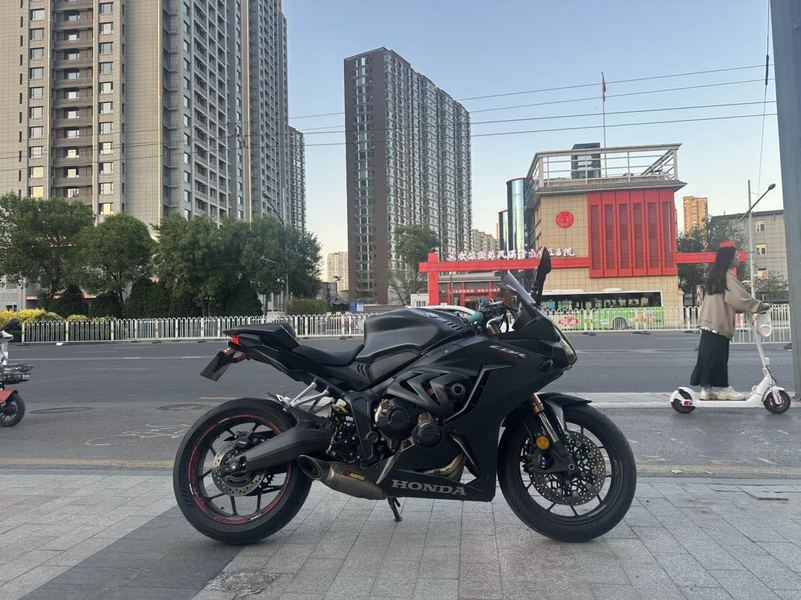 二手本田CBR650R