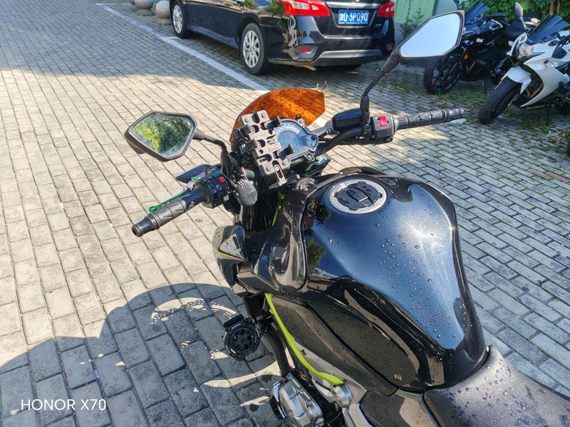 二手川崎Z900