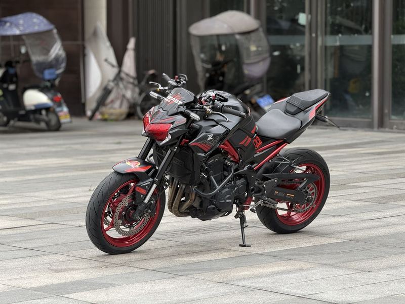 二手川崎Z900