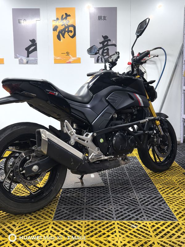 二手豪爵XCR300