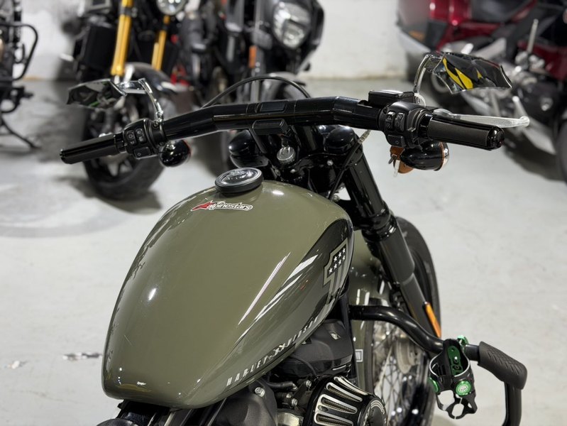 二手哈雷戴维森街霸 Street Bob