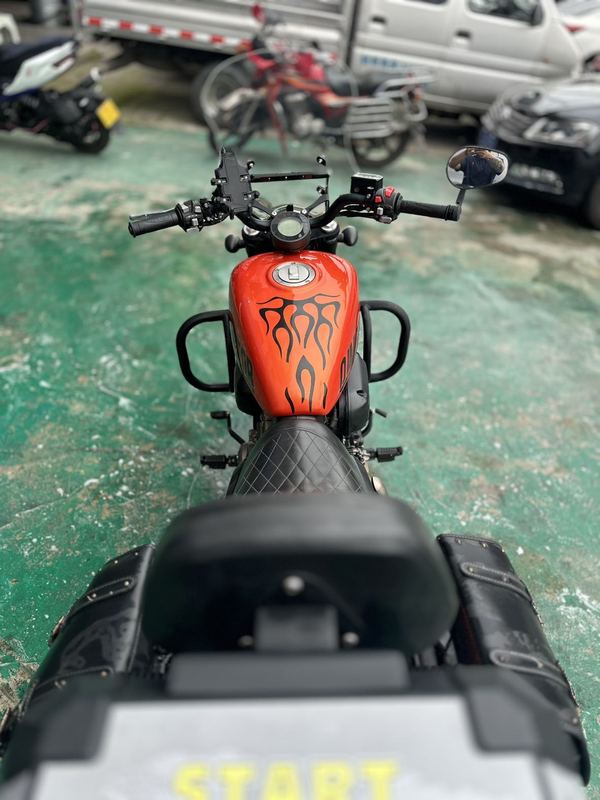 二手QJMOTOR闪300