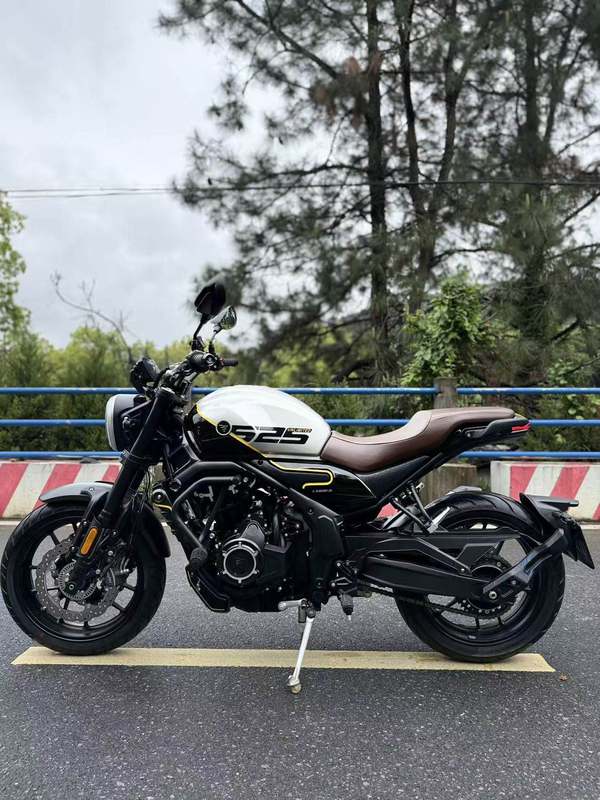二手无极AC525