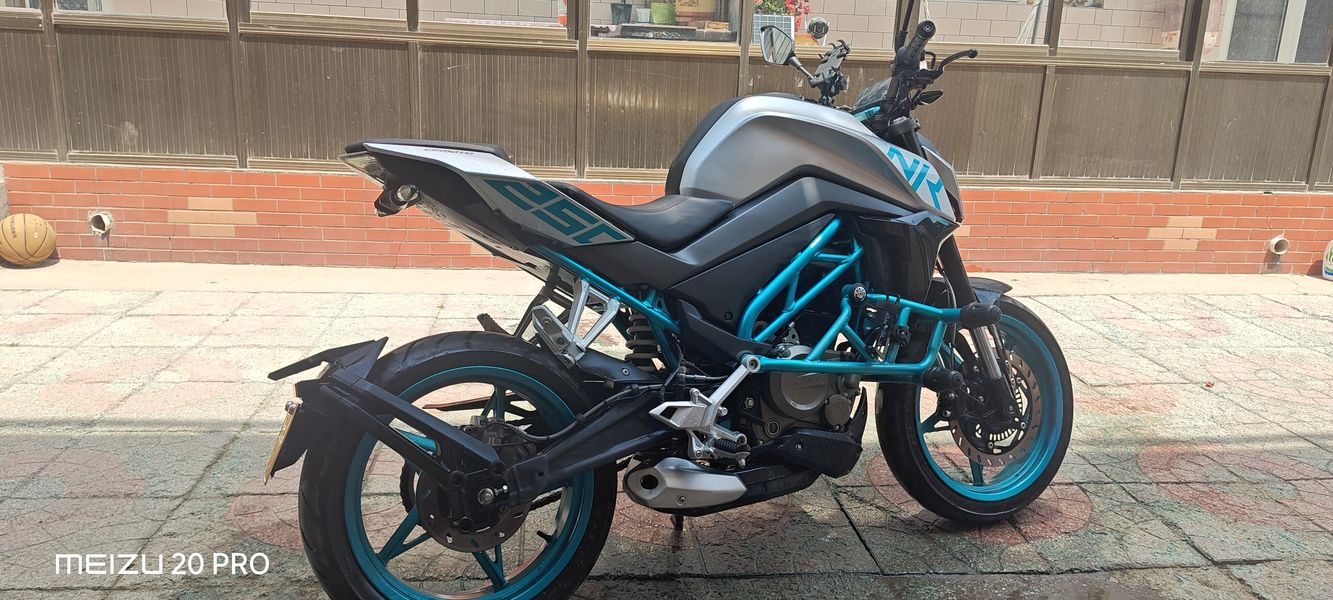 二手春风250NK
