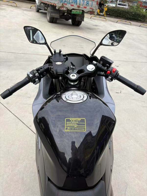 二手QJMOTOR赛400