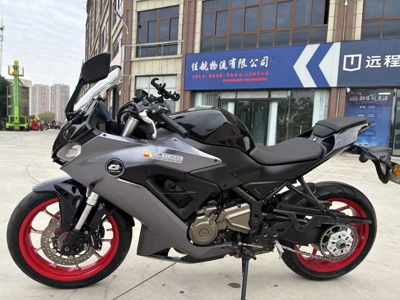 二手QJMOTOR赛400