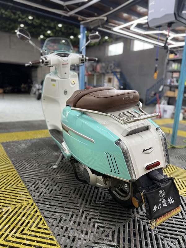 二手维多利亚Sixties 300i