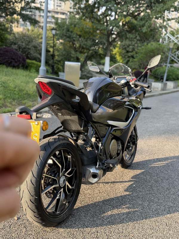 二手QJMOTOR赛250