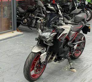 二手川崎Z900