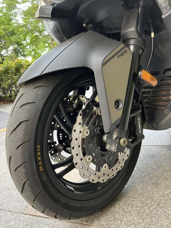 二手光阳赛艇 S400