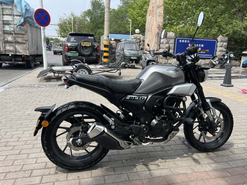 二手新大洲本田CBF190TR
