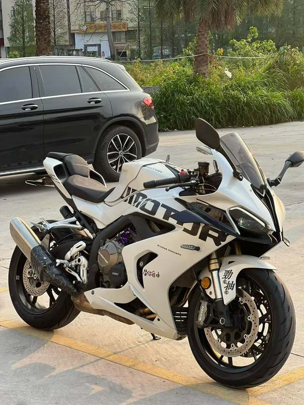 二手QJMOTOR赛800