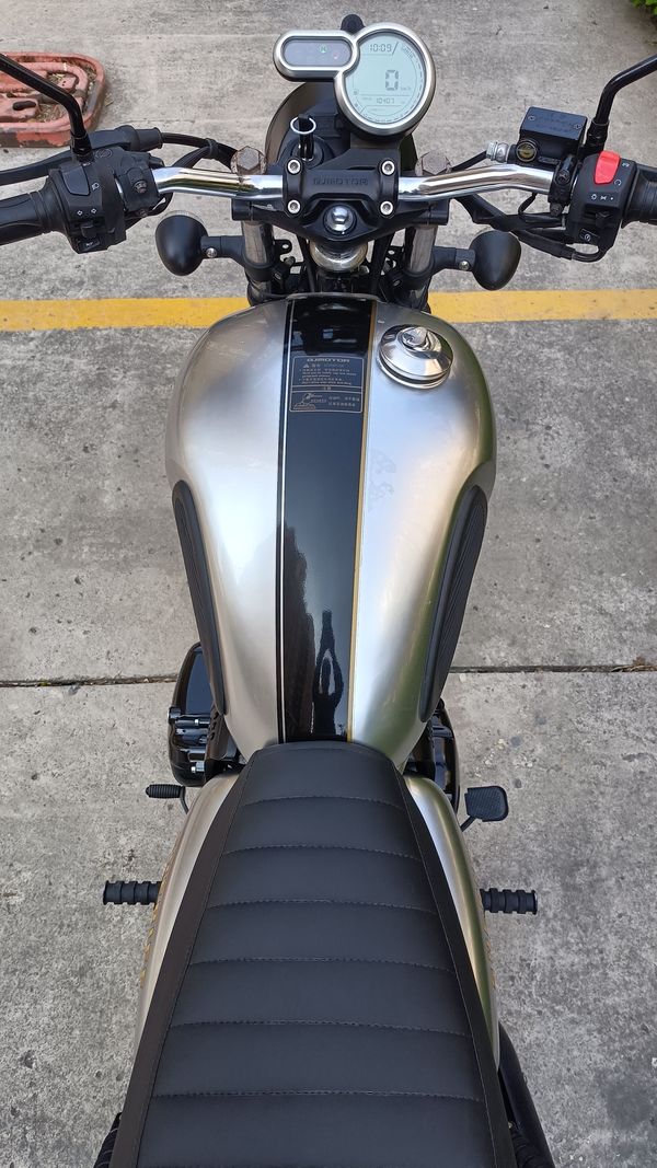 二手QJMOTOR逸250