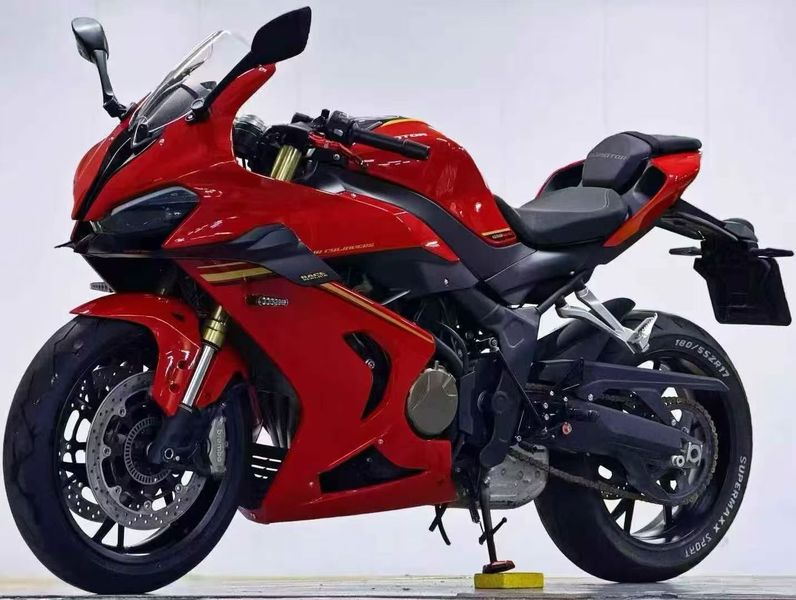 二手QJMOTOR赛800