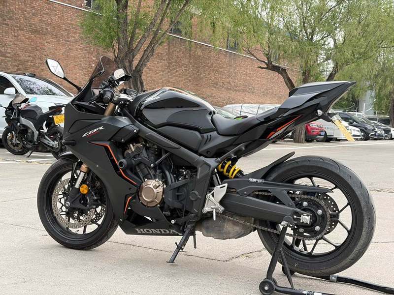 二手本田CBR650R