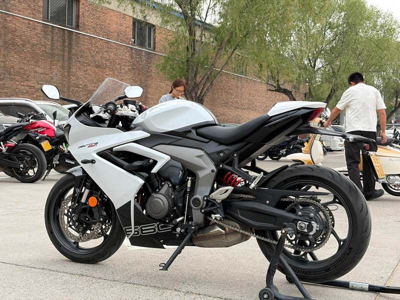 二手凯旋Daytona 660