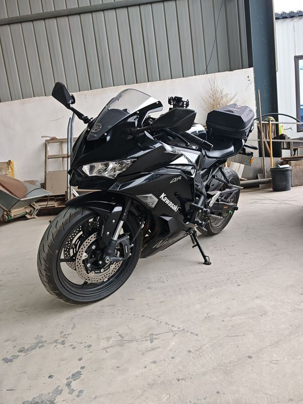 二手川崎ZX-4R
