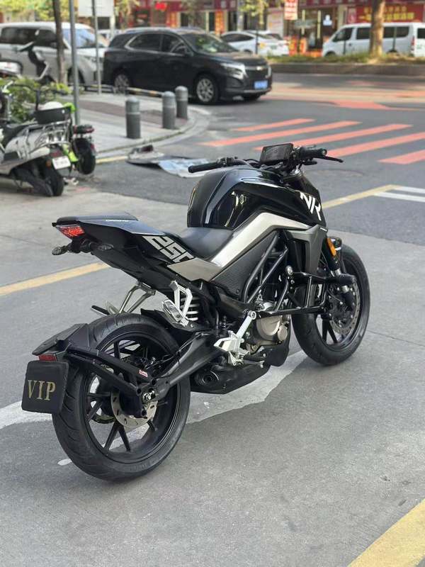 二手春风250NK