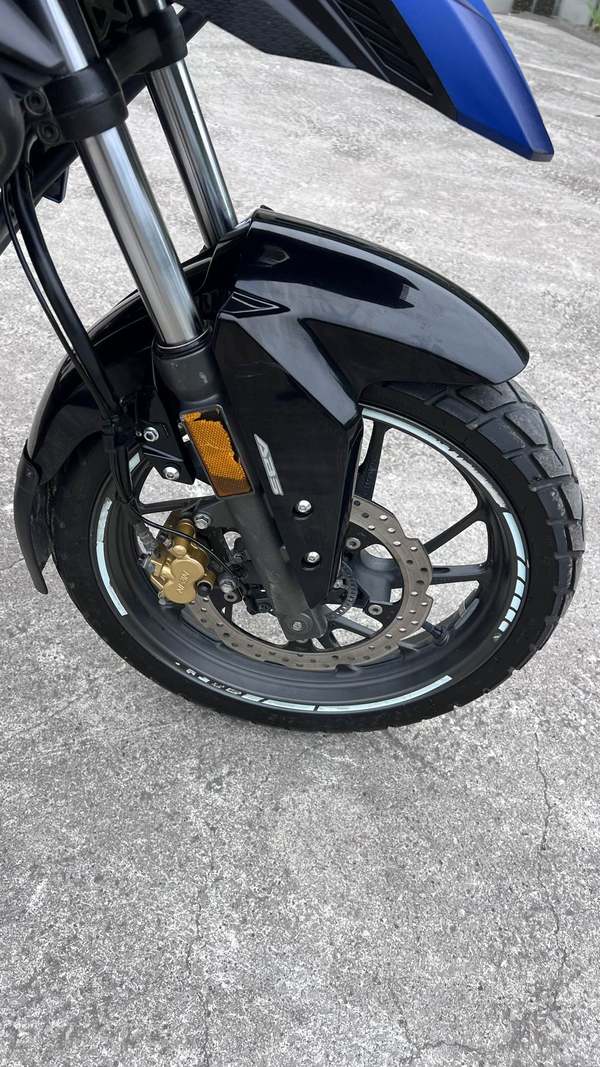 二手五羊本田猛鸷 CB190X
