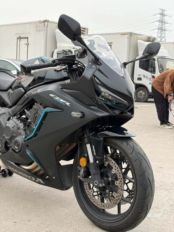 二手本田CBR650R