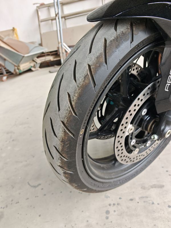 二手川崎ZX-4R