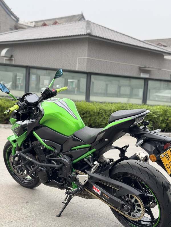 二手川崎Z900