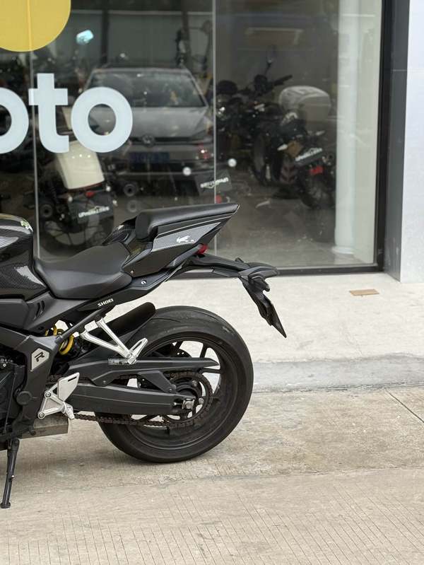 二手本田CBR650R