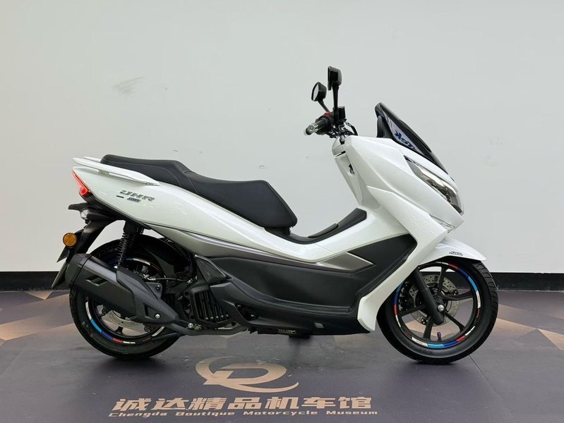 二手豪爵UHR150
