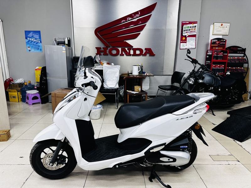 二手五羊本田Lead125