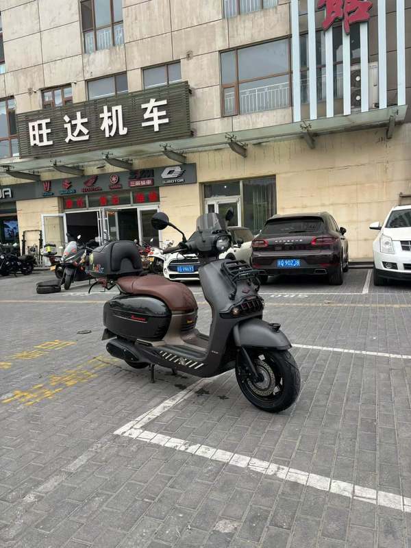二手维多利亚Sixties 250Si