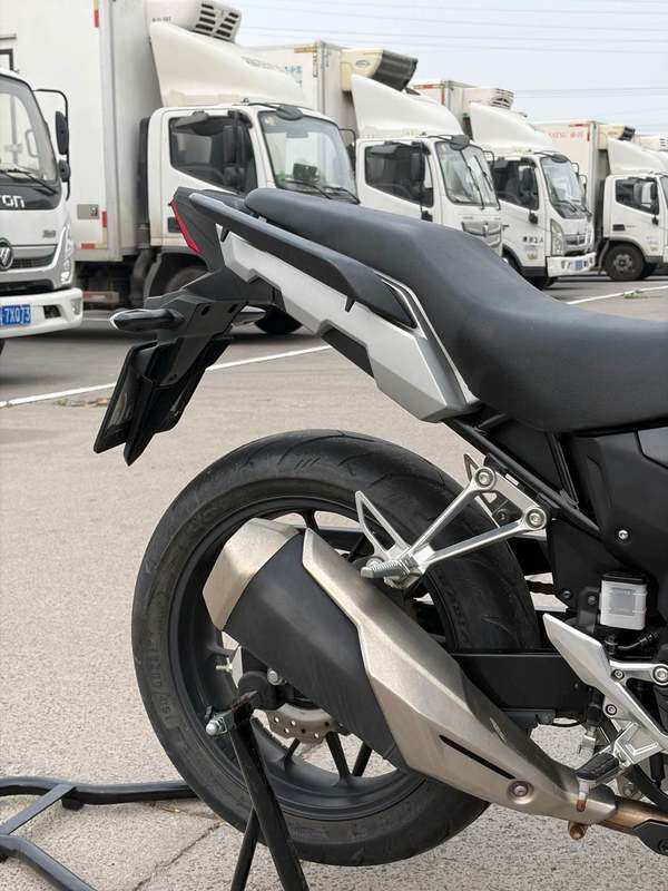 二手本田CB400X