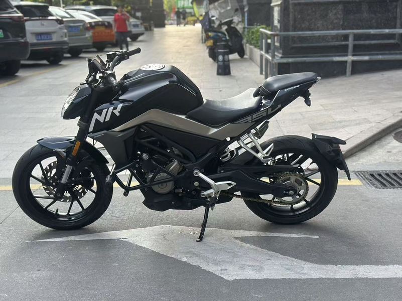 二手春风250NK