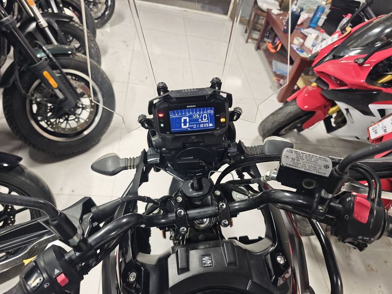 二手豪爵铃木DL250
