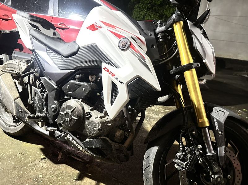 二手豪爵DR250