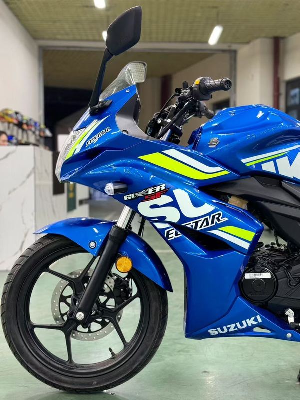 二手济南铃木极客飒 Gixxer 155