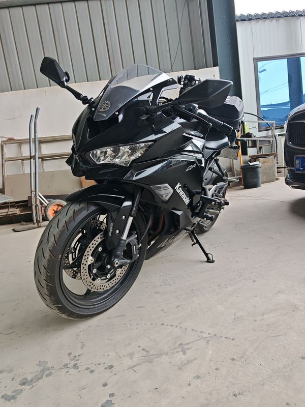 二手川崎ZX-4R
